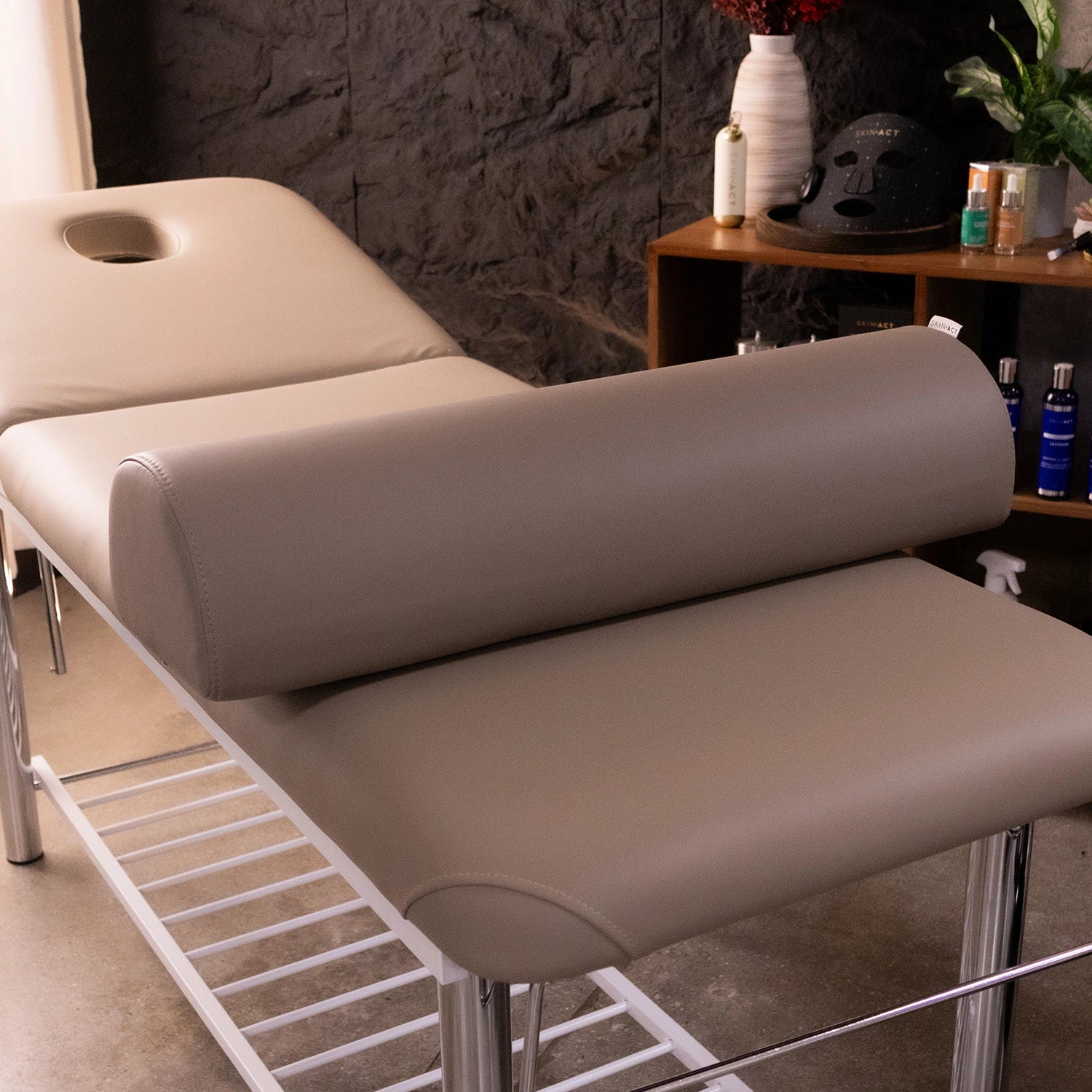 3/4 Round Jumbo Bolster