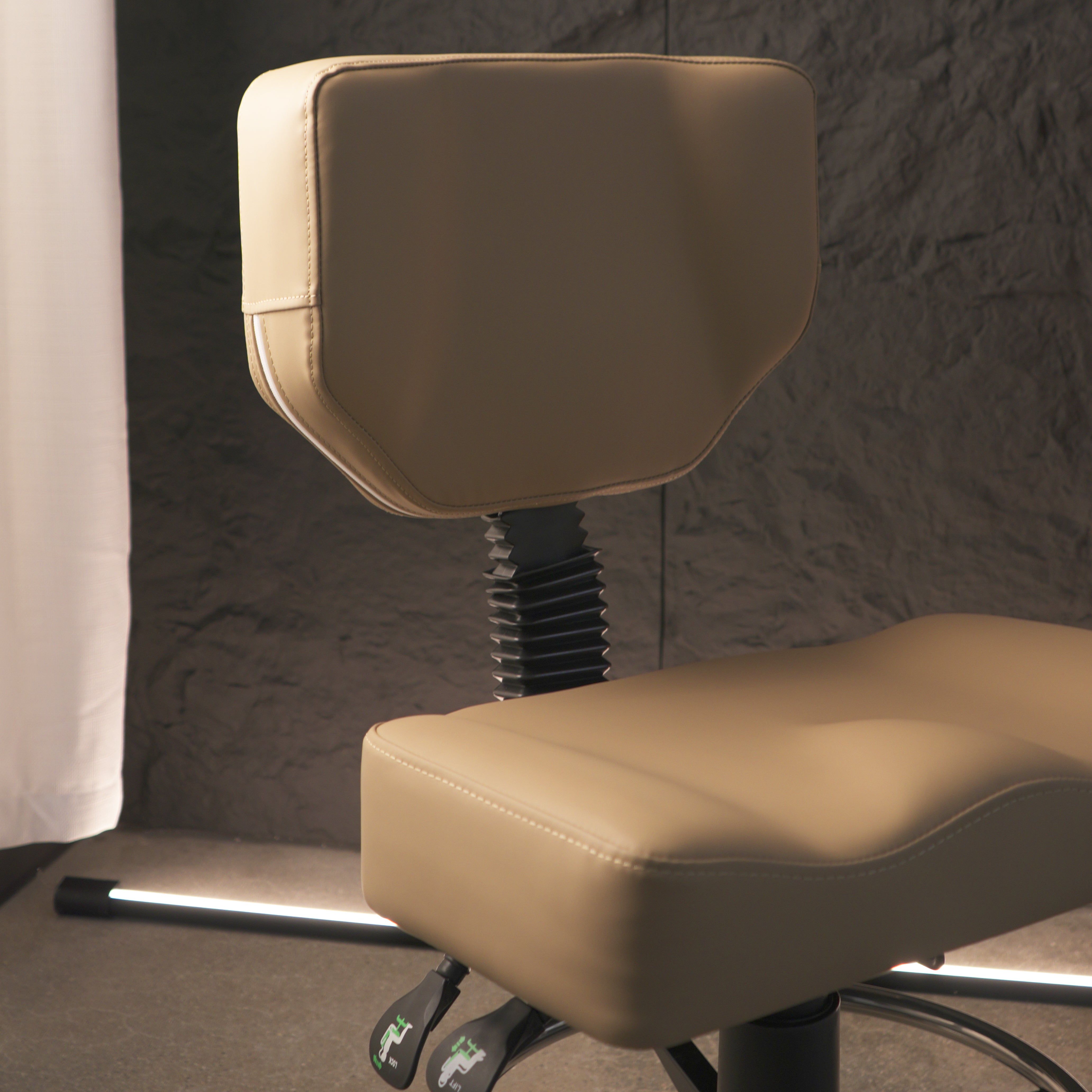 Comfortable Esthetician Chair