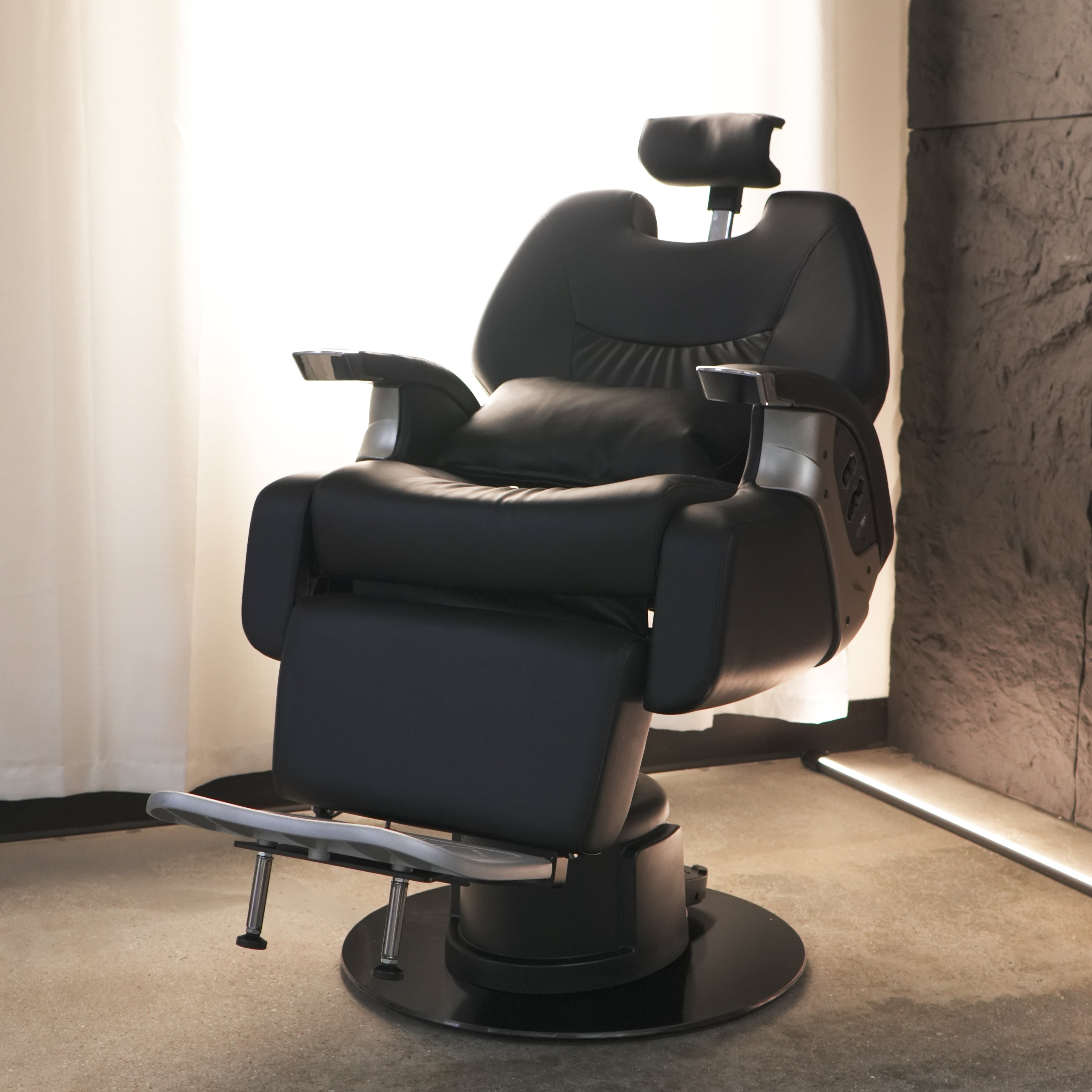 Vanguard Electric Barber Chair