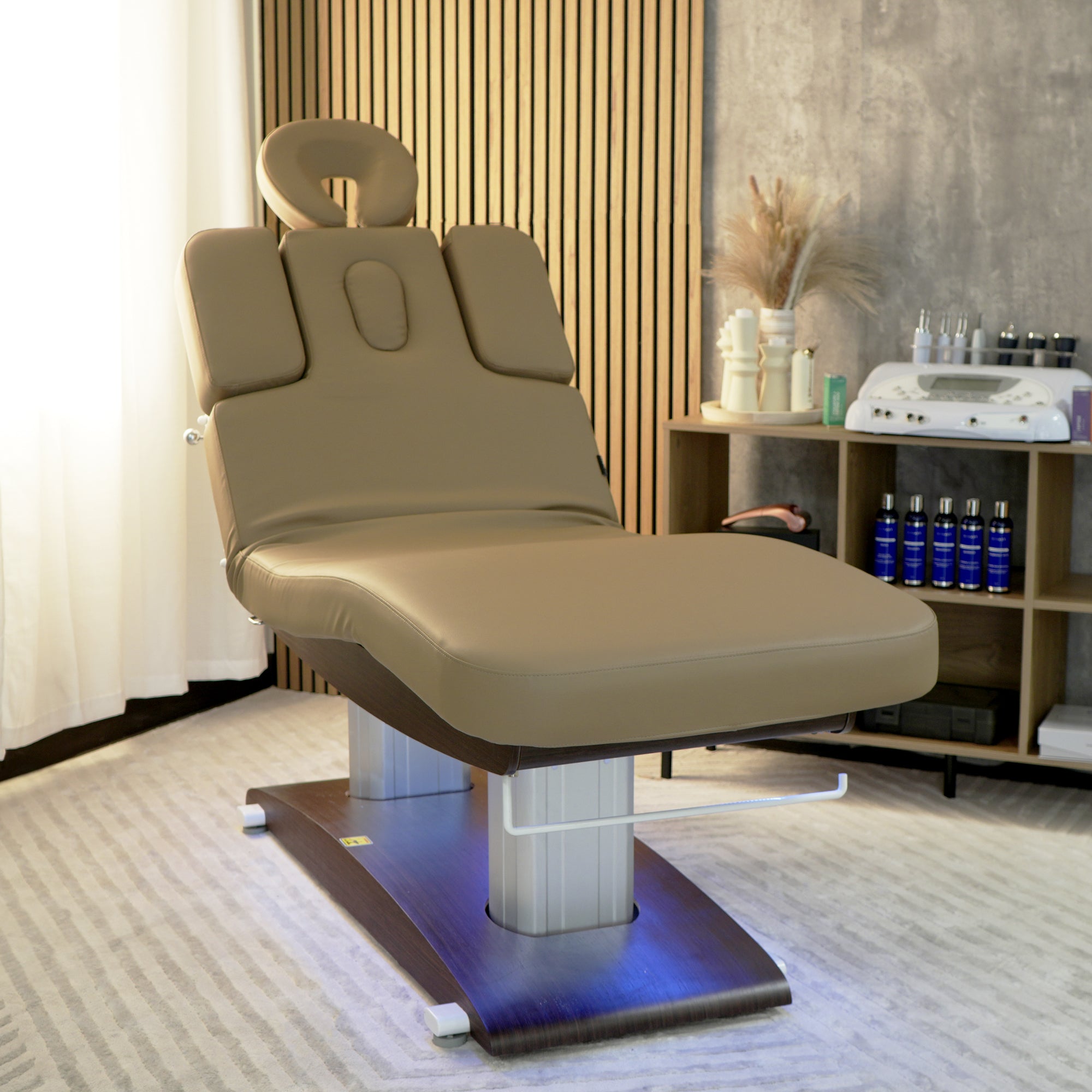 Bale Spa Facial Massage Treatment Table