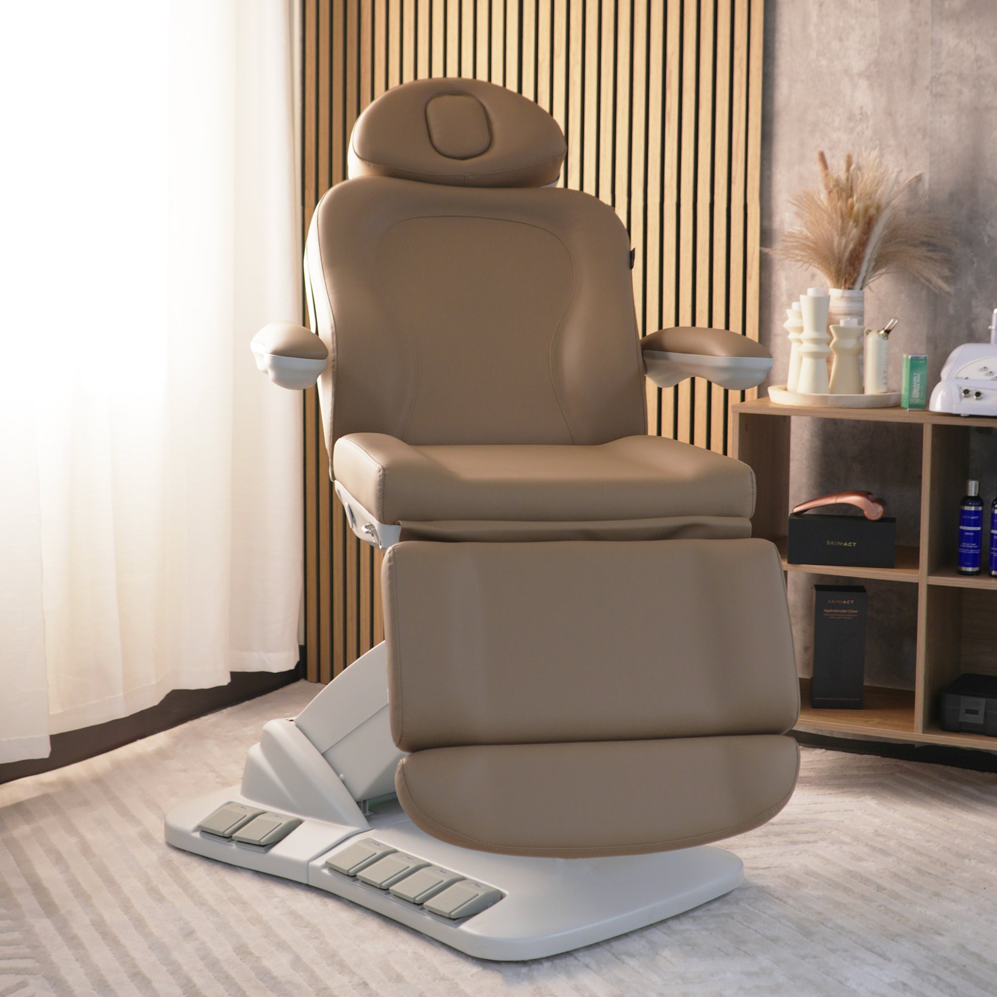 Palma Medical Spa Electric Treatment Chair/Table with Swivel Function