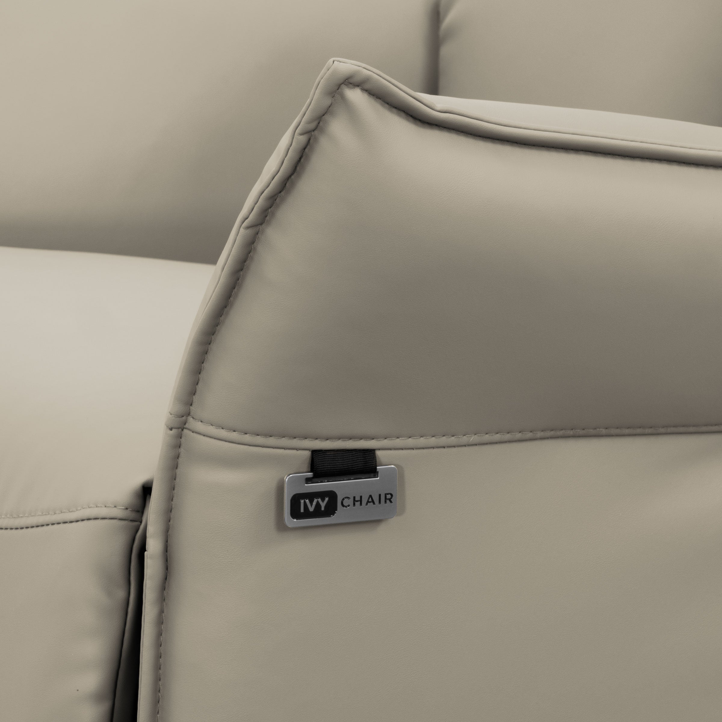 Vento IV Chair